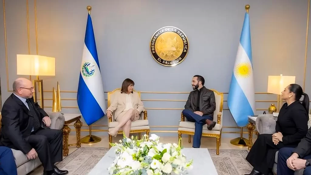 Argentina Firma Acuerdo para Implementar el Modelo Bukele | Argentina Signs Agreement to Implement the Bukele Model
