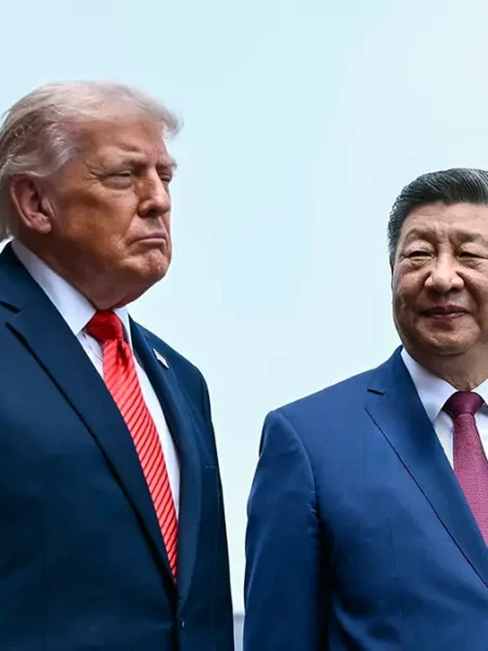 Trump Evita Comprometer una Defensa de Taiwán tras Pregunta de Xi Jinping